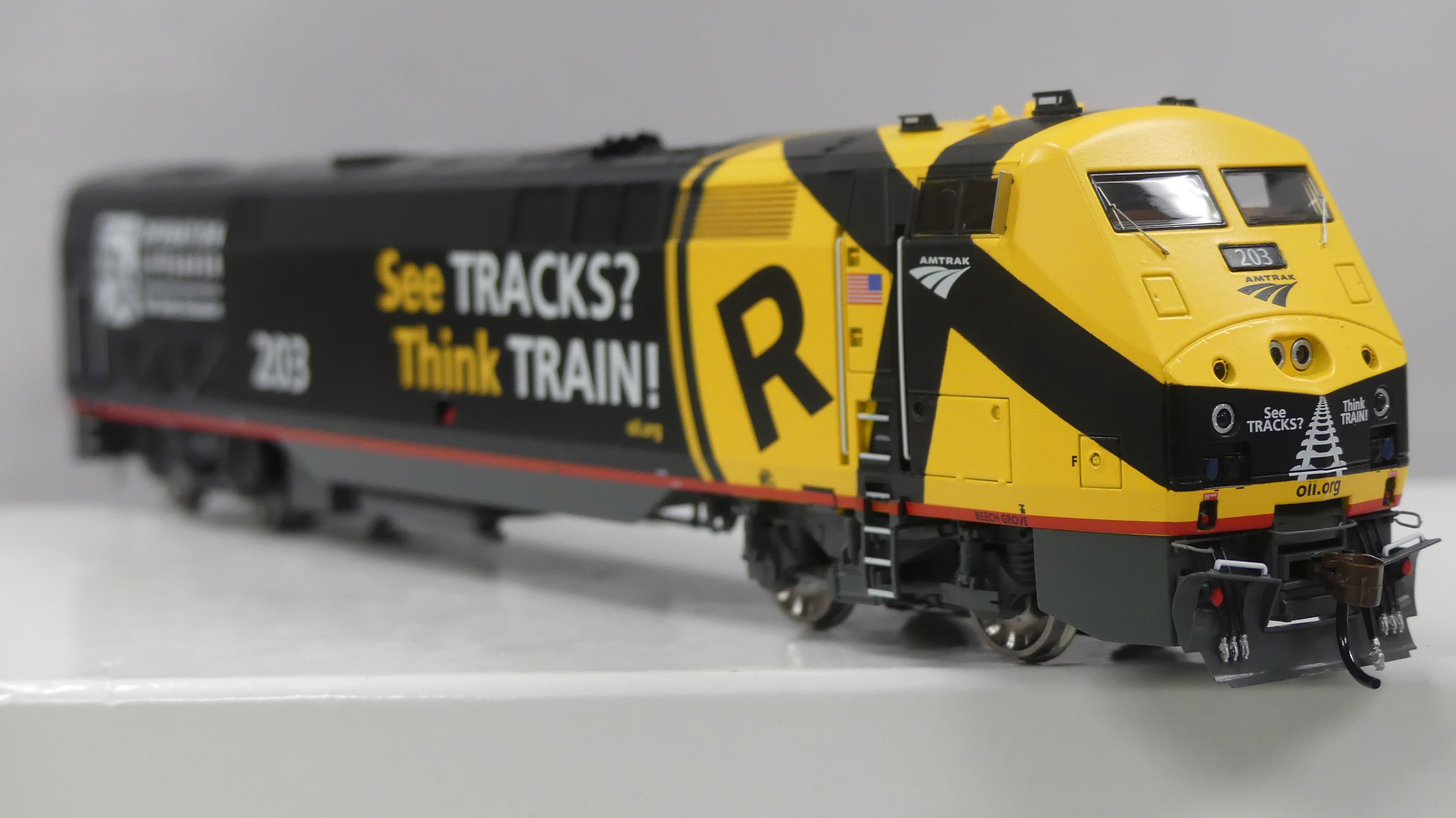 Athearn Genesis HO Scale P42DC Amtrak Operation Lifesaver #203 DCC & Sound