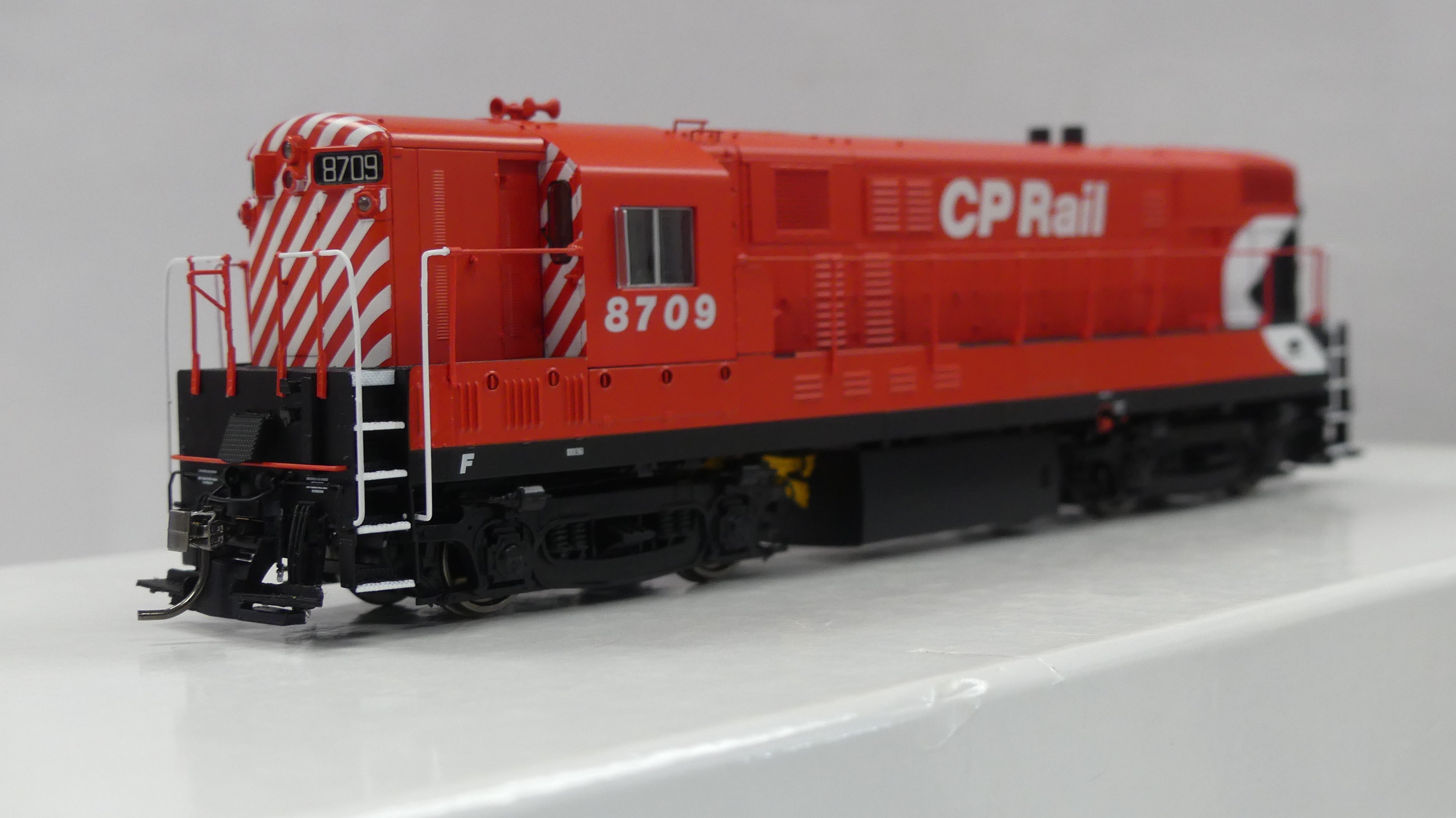 Rapido Ho Scale Fairbanks Morse H16-44 CP Rail DCC & Sound * Final Sale*