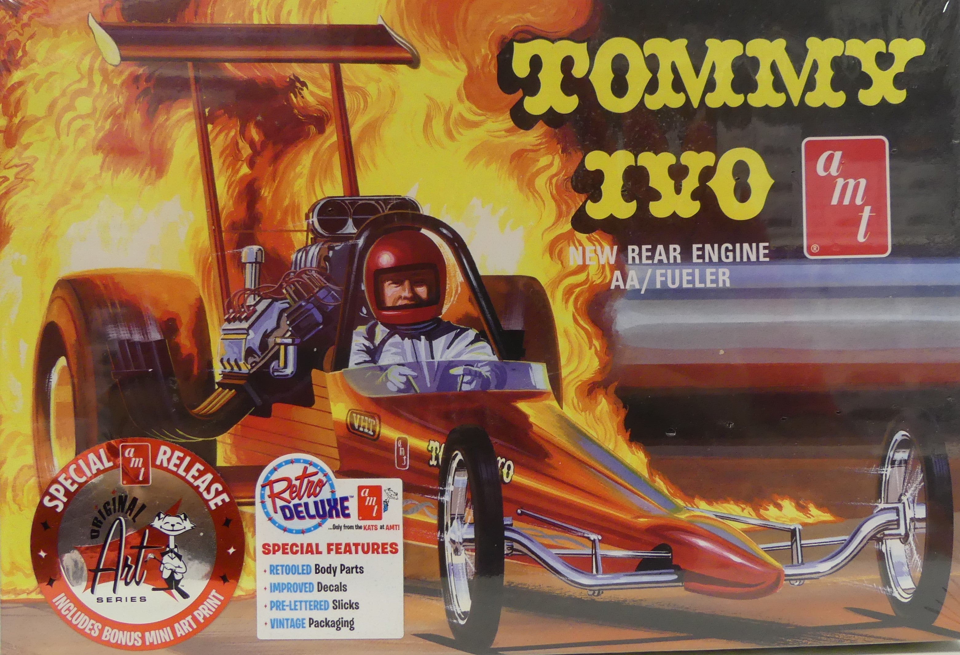 AMT TOMMY IVO REAR ENGINE DRAGSTER 1:25 SCALE MODEL KIT