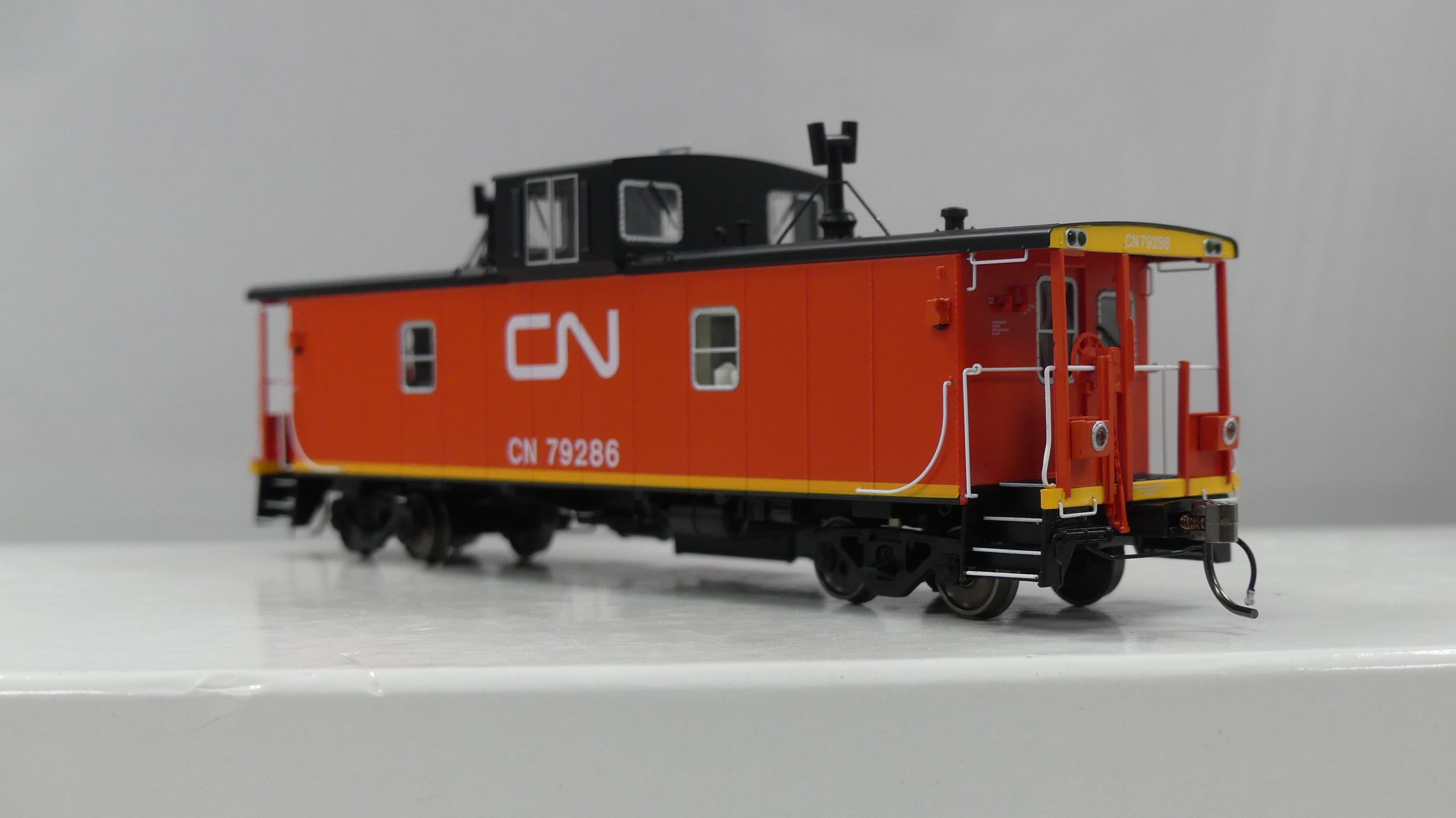 Rapido HO CN Hawker-Siddeley Caboose CN - International Service #79286