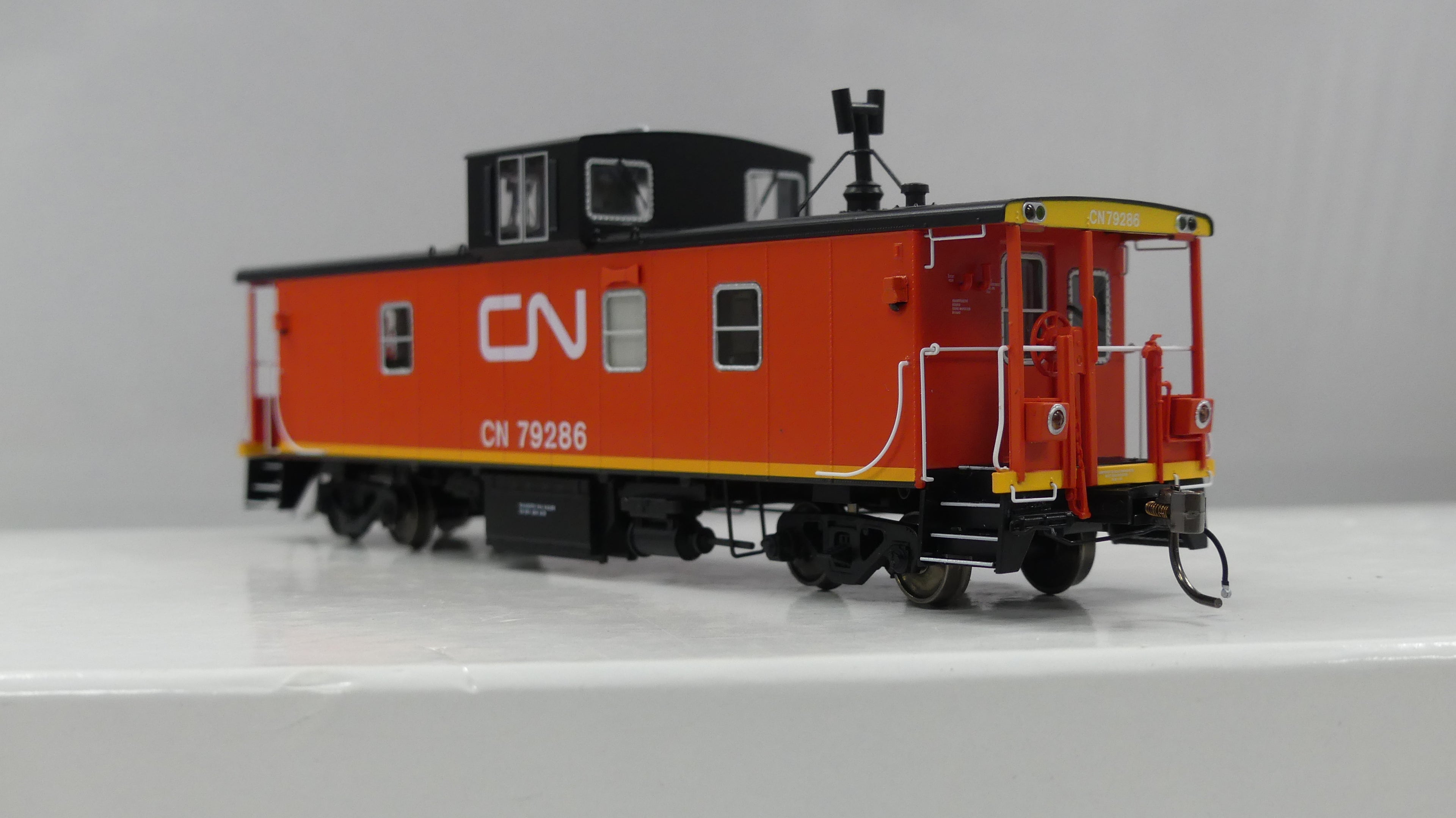 Rapido HO CN Hawker-Siddeley Caboose CN - International Service #79286