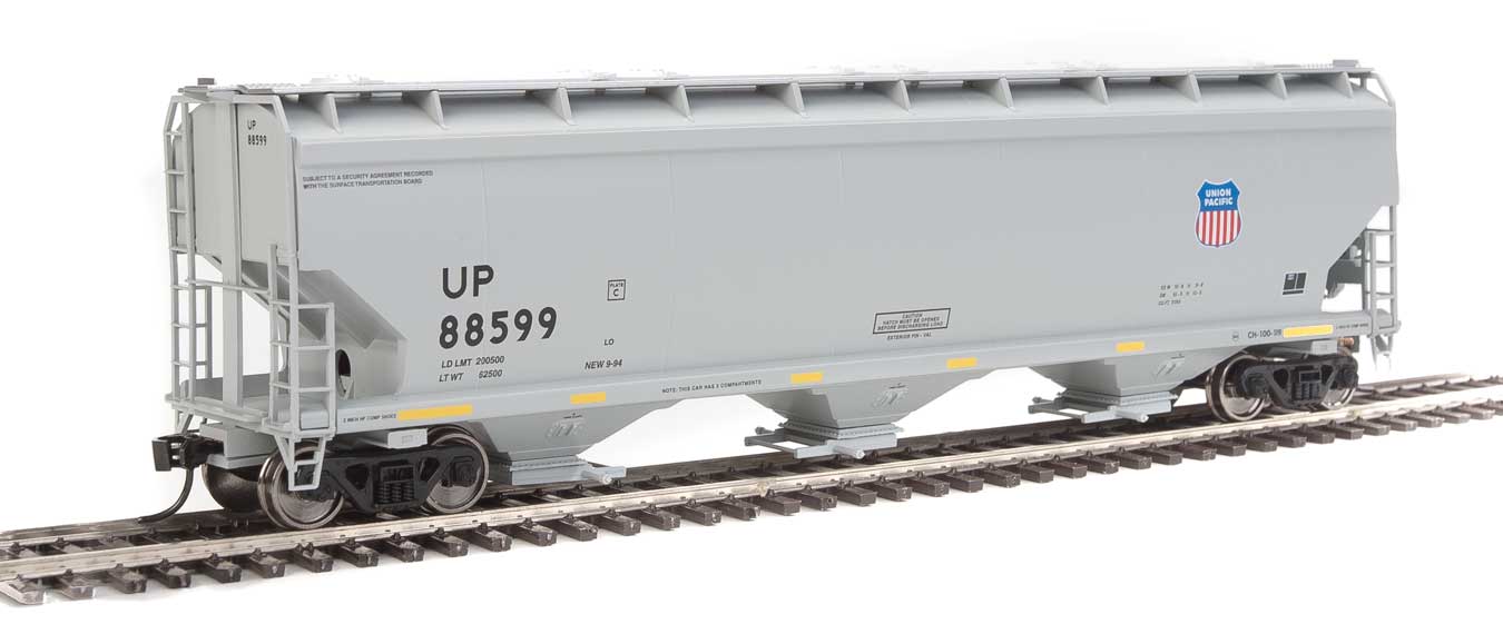 Walthers Mainline 60' NSC 5150 3-Bay Covered Hopper Union Pacific