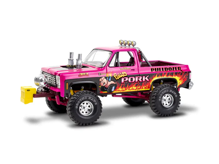 Revell 1/24 '78 Chevy Blazer "Pulldozer"