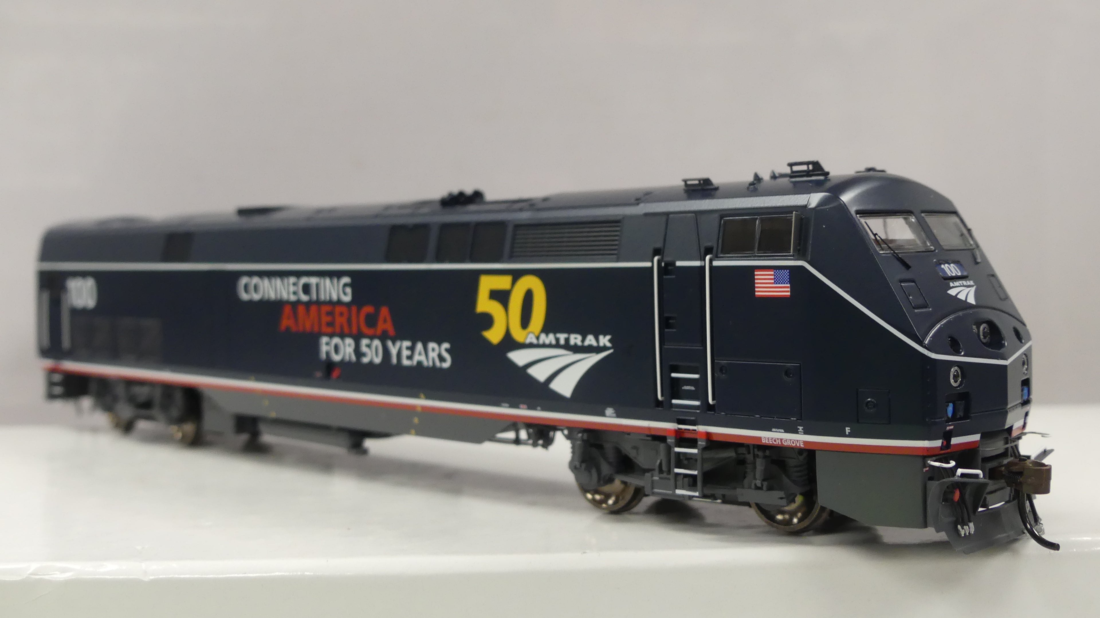 Athearn Genesis HO Scale AMD103/P42 Amtrak/50th Anniversary Midnight Blue #100 DCC & Sound