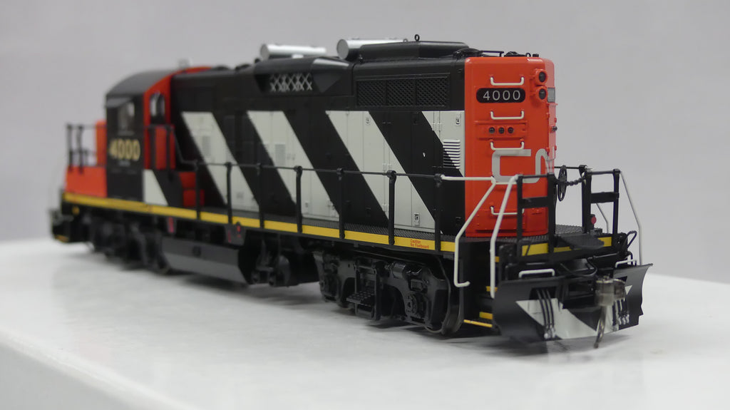 Rapido HO Scale GP9RM Canadian National (Stripe Scheme) DCC & Sound