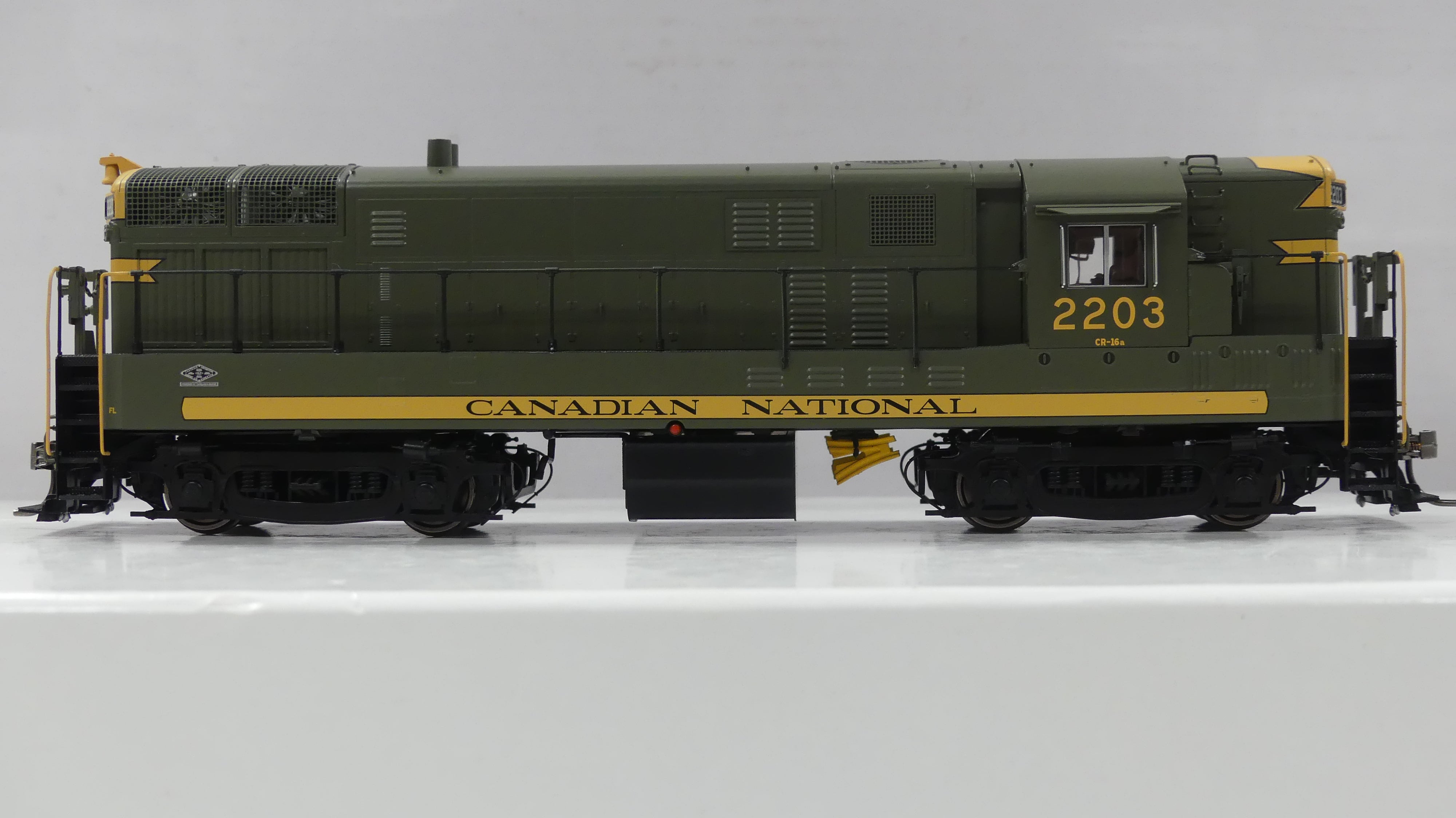 Rapido Ho Scale Fairbanks Morse H16-44 Canadian National CNR DCC