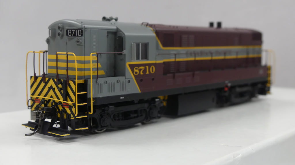 Rapido Ho Scale Fairbanks Morse H16-44 Canadian Pacific (Block) CPR DCC & Sound