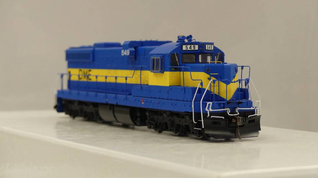 Rapido Ho Scale EMD SD10 Dakota, Minnesota & Eastern DCC & Sound