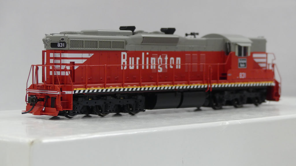 Rapido Ho Scale EMD SD9 Burlington (CB&Q) Striped Sill DCC & Sound