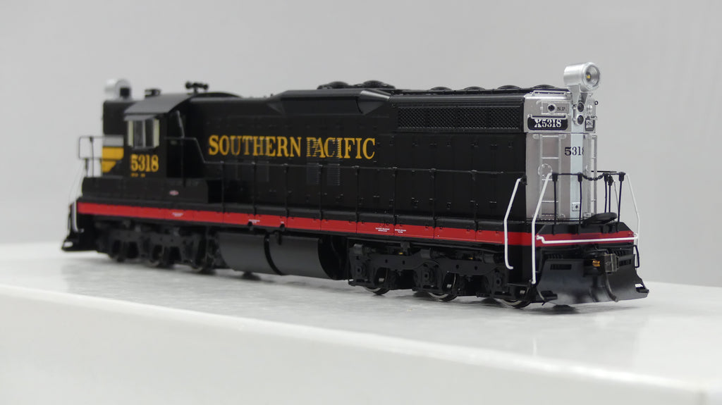 Rapido Ho Scale EMD SD7 Southern Pacific Black Widow Scheme (Yellow Font) #5318 DCC & Sound