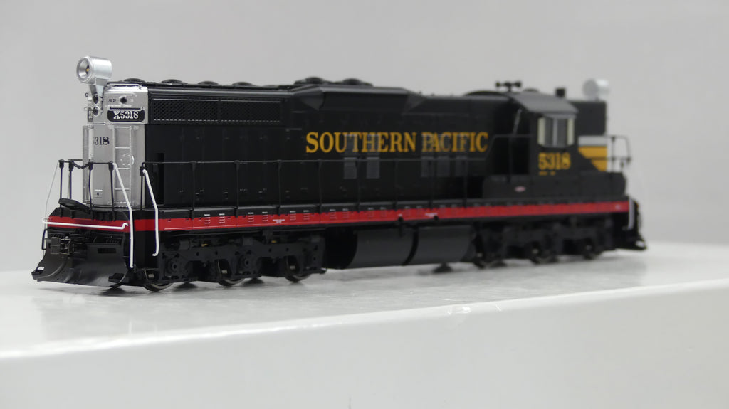 Rapido Ho Scale EMD SD7 Southern Pacific Black Widow Scheme (Yellow Font) #5318 DCC & Sound