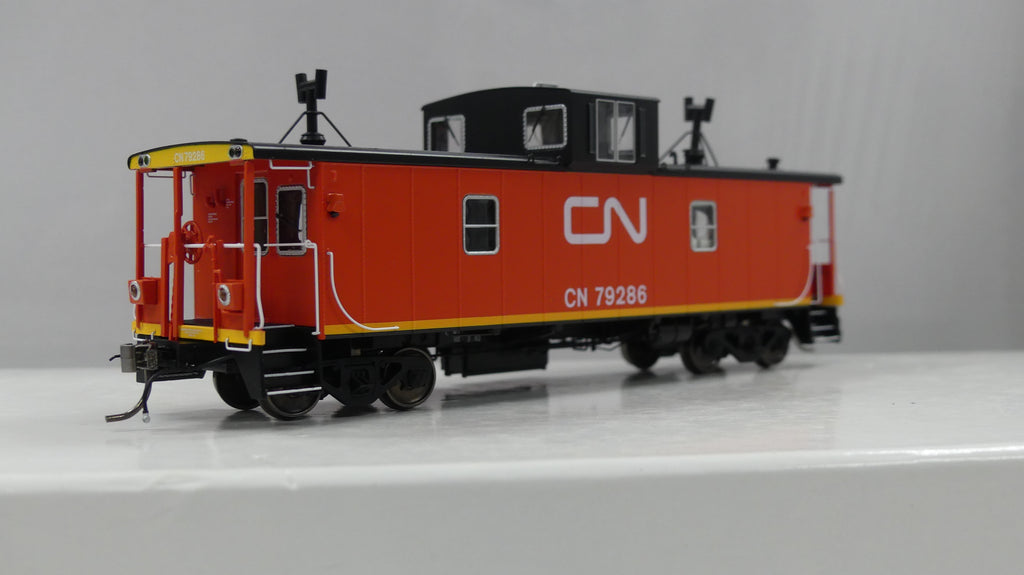 Rapido HO CN Hawker-Siddeley Caboose CN - International Service #79286