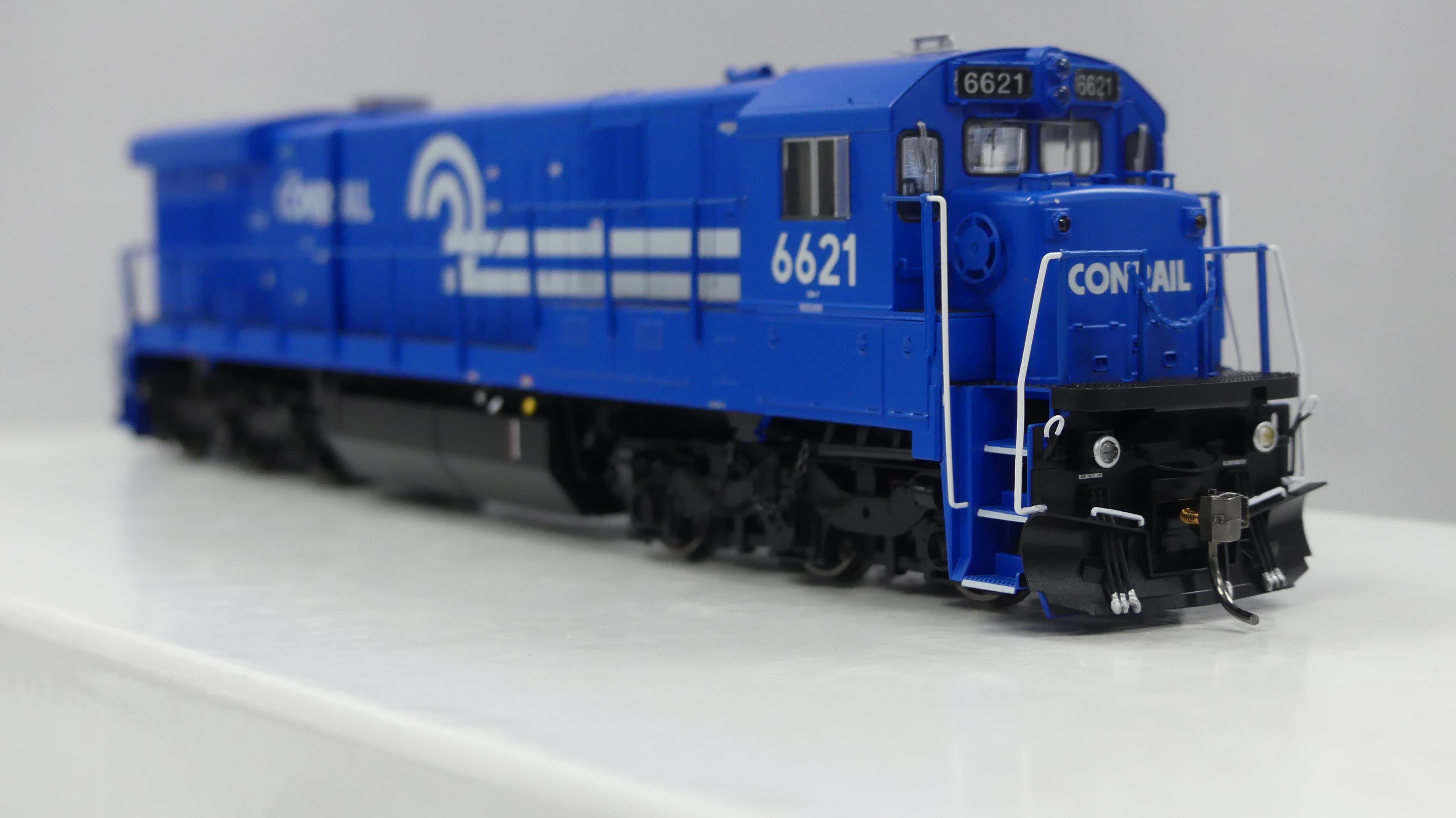 Rapido Ho Scale C36-7 Conrail DCC & Sound