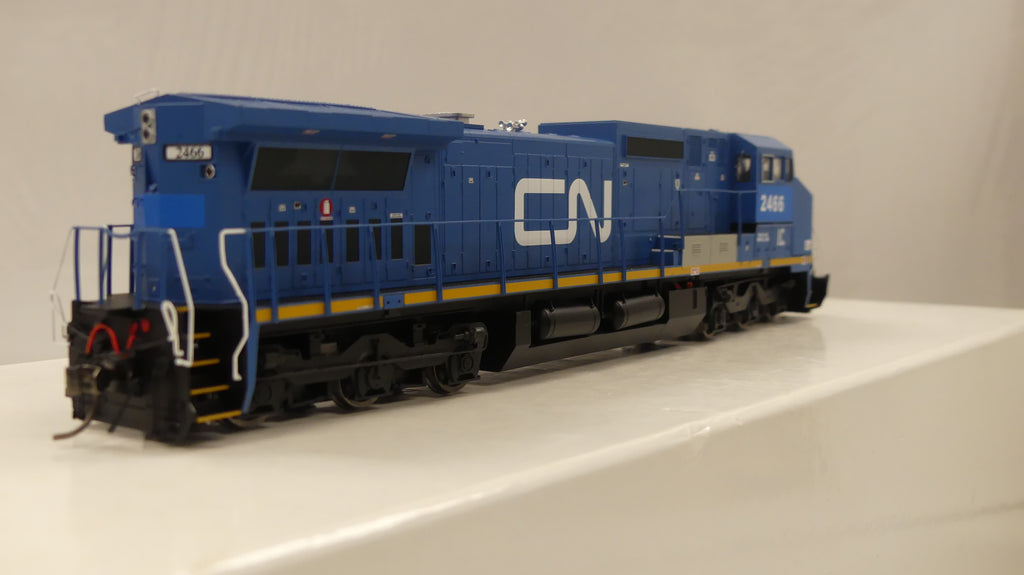 Atlas Ho Scale Dash 8-40CM CN #2466 DCC & Sound