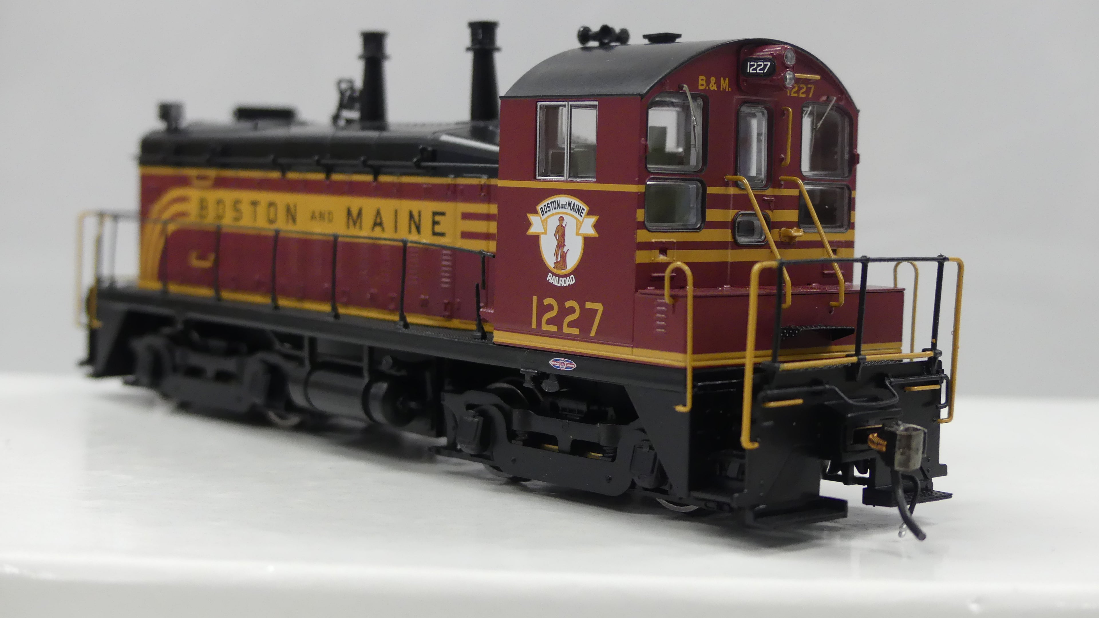 Rapido HO Scale EMD SW9 Boston & Maine (As delivered) DCC Ready